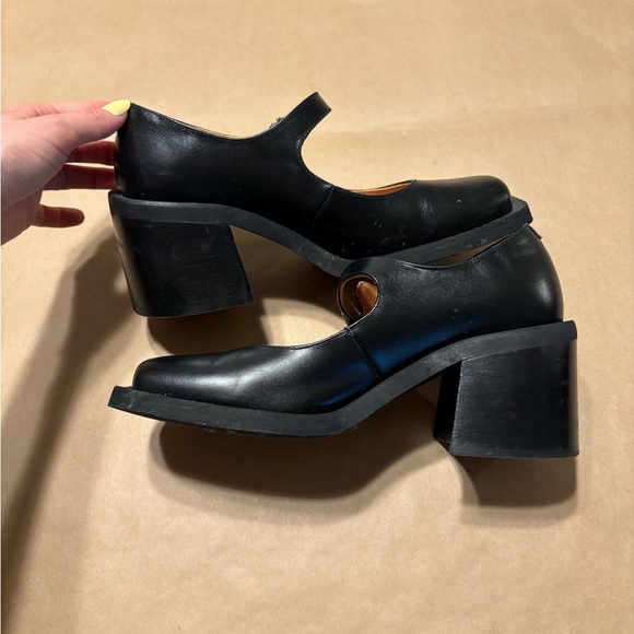 GANNI Leather Mary Jane Pumps - Picture 3 of 7